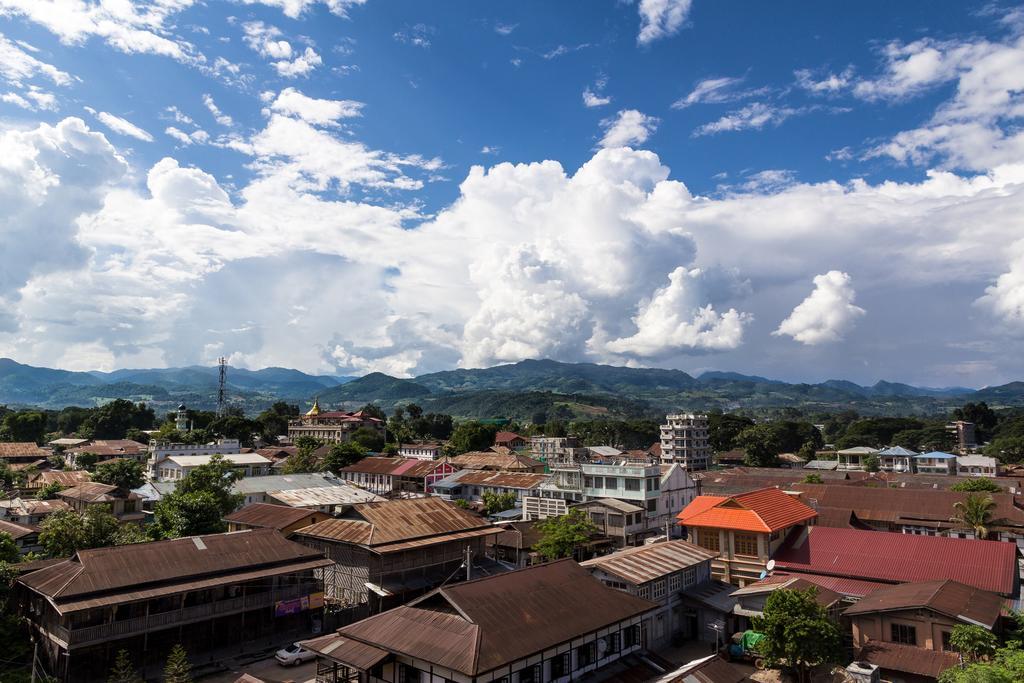 Hotel Lily The Home Hsipaw Bagian luar foto