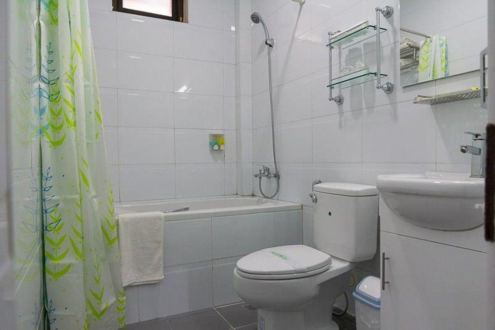 Hotel Lily The Home Hsipaw Bagian luar foto