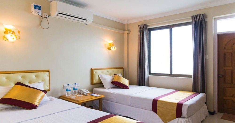 Hotel Lily The Home Hsipaw Bagian luar foto